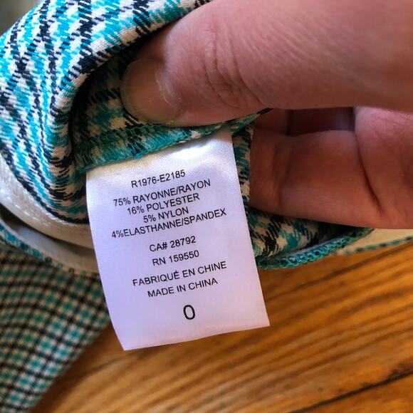 Renuar NWT Women's Pull On Tummy Control Ankle Pant Color Peacock Size 0 - Picture 9 of 10